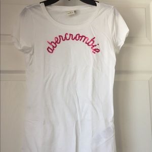 Abercrombie t-shirt